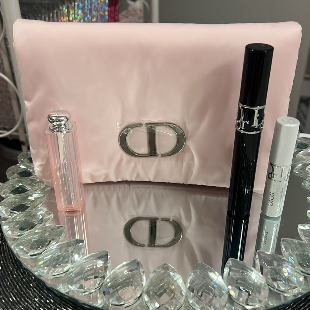Dior Lip Gloss and Balm Set with Pink Pouch - Picture 4 of 4